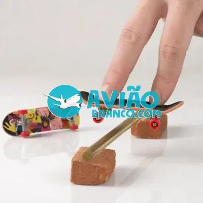 Mini Skate de Dedo Kit com 2 Unidades Fornecedor Atacado Caixa Fechada