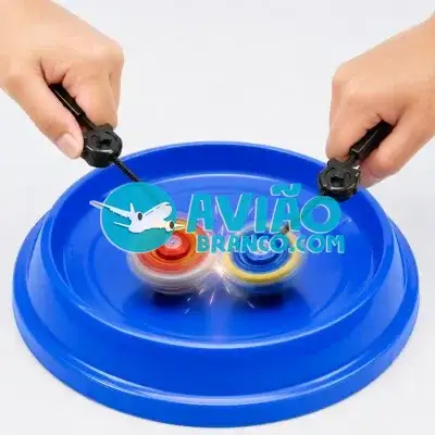 Kit Beyblade Metal com 4 Peças, 2 Lançadores e Arena Fornecedor Atacado Caixa Fechada
