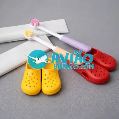 Porta Escova de Dentes em Formato de Chinelo Colorido – C/ 2 Fornecedor Atacado Caixa Fechada