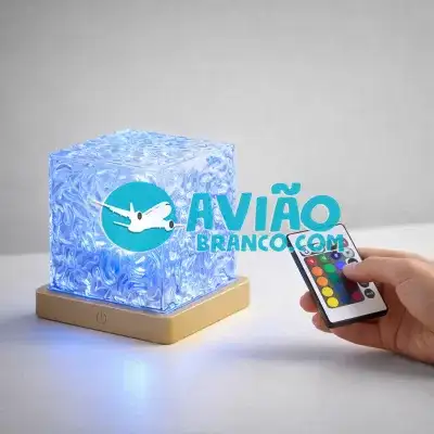 Cubo Luminária Projetor de Luz RGB com Rotação 360° Recarregável e Controle Remoto Fornecedor Atacado Caixa Fechada