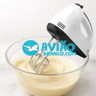 Batedeira de Mão 7 Velocidades Batedor de Ovos Elétrico Fornecedor Atacado Caixa Fechada