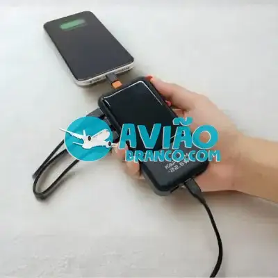 Power Bank 30000mAh Super Rápido com Lanterna LED Fornecedor Atacado Caixa Fechada