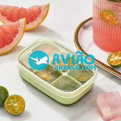 Forma de Gelo 6 Cavidades de Silicone com Tampa Fornecedor Atacado Caixa Fechada