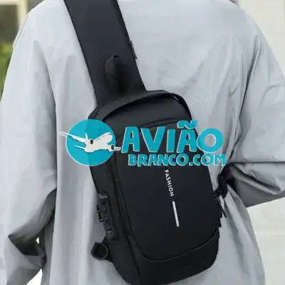 Mochila Transversal Com Cadeado Antifurto E Entrada Fone De Ouvido Fornecedor Atacado Caixa Fechada