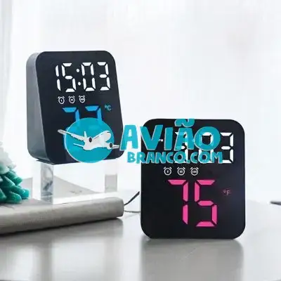 Relógio Digital De Mesa E Parede LED Com Despertador E Temperatura Fornecedor Atacado Caixa Fechada